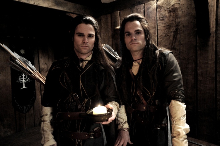 File:Elladan and Elrohir Born of Hope.jpeg