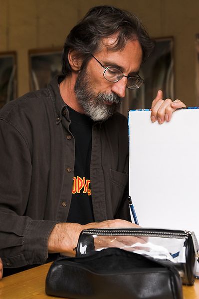File:John Howe.jpg