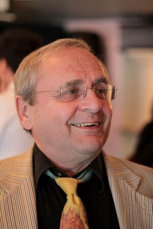 Sylvester McCoy.jpg