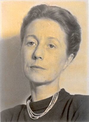 Elaine Griffiths.jpg